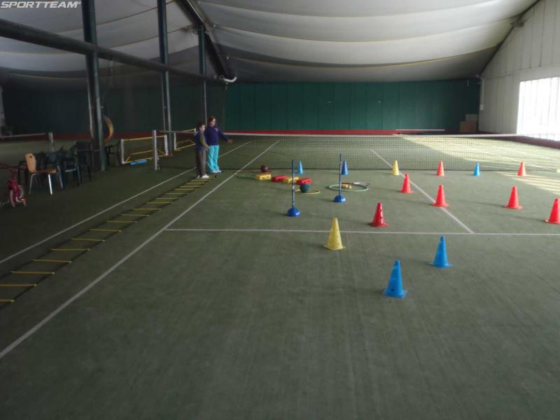 Zimowa - sportowa półkolonia UKS Sportteam