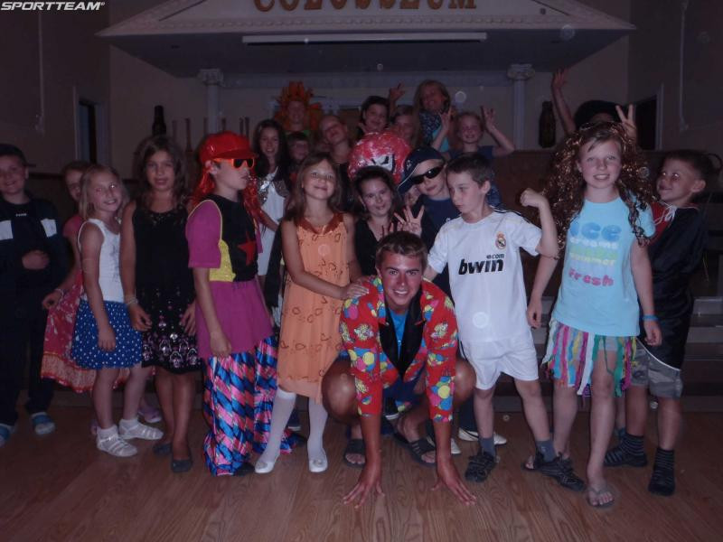 UROCZYSTE ZAKOŃCZENIE SPORTOWISKA OLECKO 2011