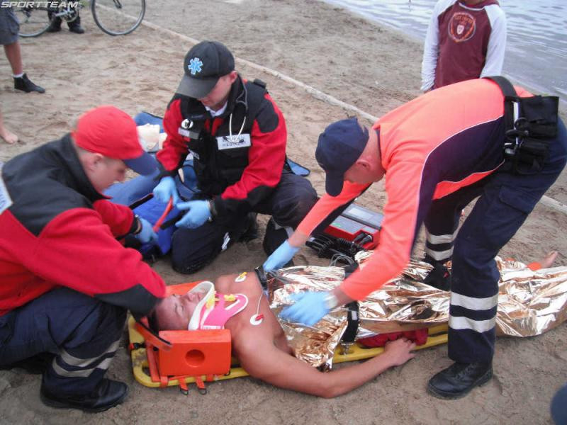 Zintegrowane Ćwiczenia Drużyny O.S.R. SPORTTEAM i WOPR OLecko z udziałem Policji, Straży Pożarnej z sekcją płetwonurków oraz Pogotowia Ratunkowego z OLECKA