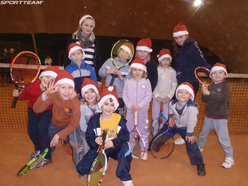 Gwiazdkowe treningi sekcji tenisowej Wesoła - SPORTTEAM - DOŁĄCZ DO NAS!