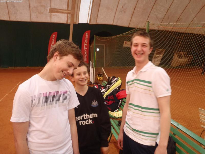 Klubowe Rozgrywki Tenisowe! SPORTTEAM - DOŁĄCZ DO NAS!
