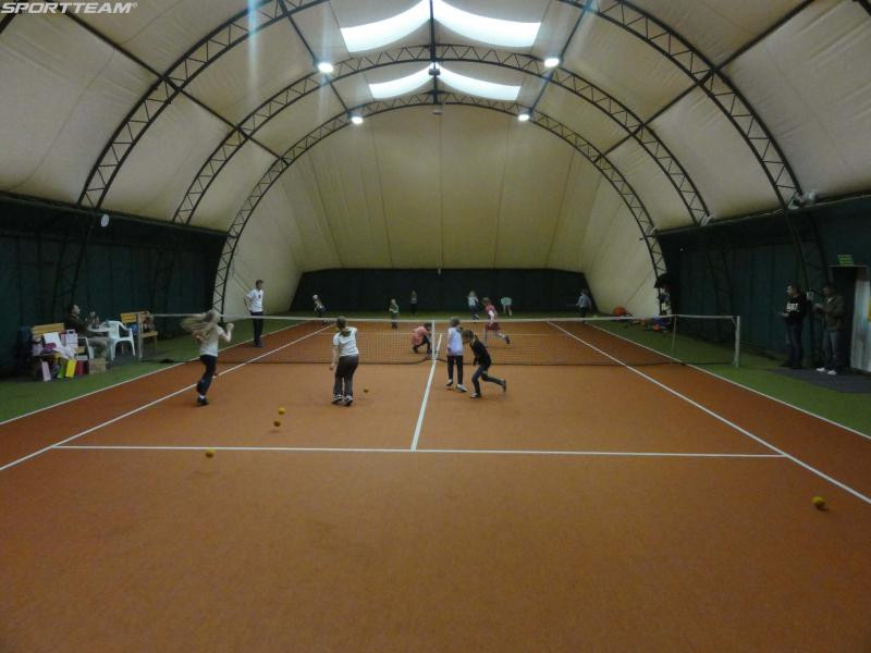 Tenisowe urodzinki Zuzi!:)  SPORTTEAM - DOŁĄCZ DO NAS!