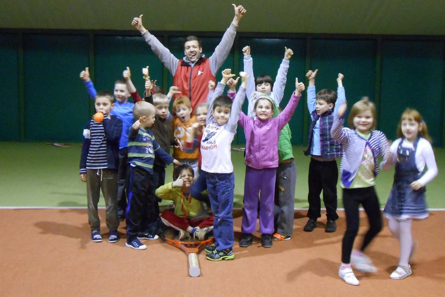 Urodzinowa zabawa Karola w stylu Sportteam! Radośnie! Profesjonalnie! Bezpiecznie! DOŁĄCZ DO NAS!